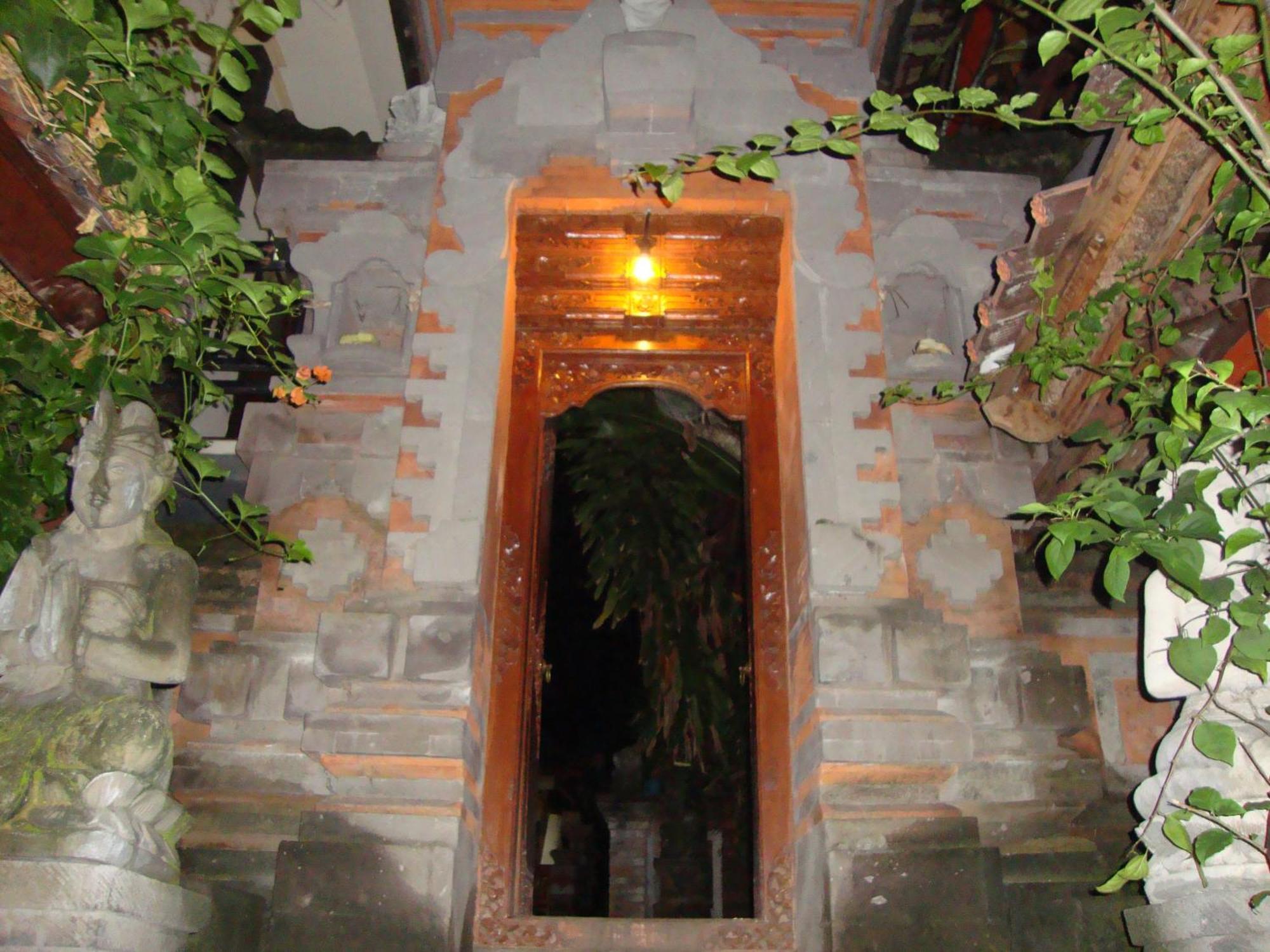 Gusti Home Stay Ubud Экстерьер фото